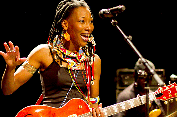 Fatoumata Diawara signe un quatrième album entre funk et folk avec Matthieu Chedid