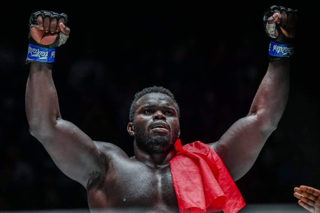 Reug Reug de retour au sommet : victoire maîtrisée face à Boy Niang 2 à l'Arène nationale
